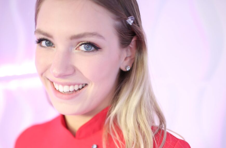 Giving a Blowjob and Swallowing Sperm