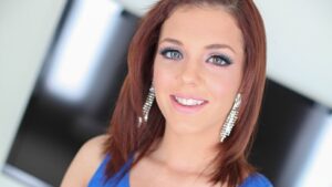 Swallow Salon Presents Kiera Winters and Ava Sweetz