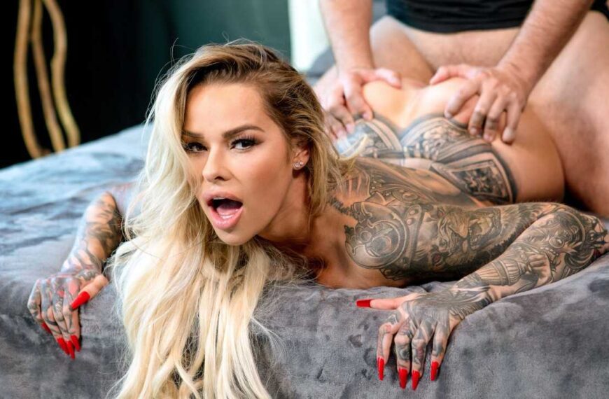 Filling Nara'S Pristine Pussy