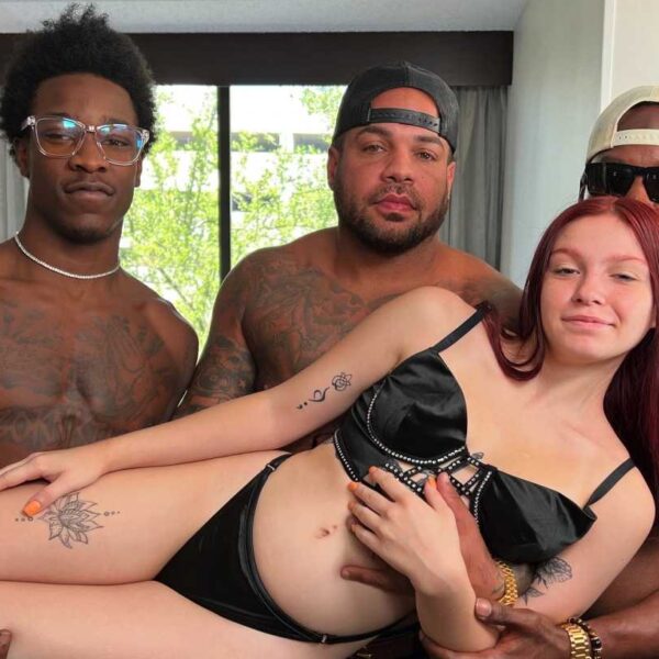 Spicy Jayde 1St Ever Bbc Gangbang With Dvp