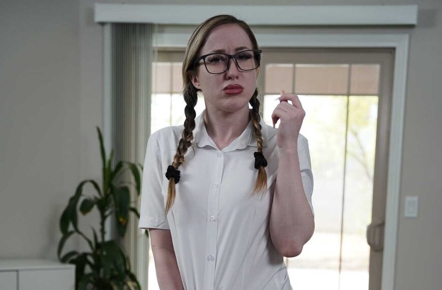 Party Girl Alaina Taylor