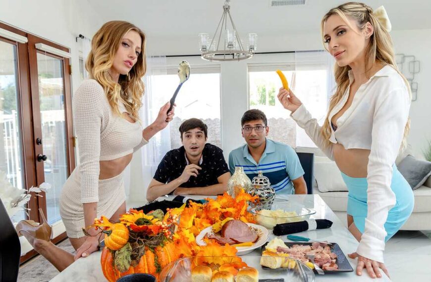 Stuffing Our Stepmoms For Thanksgiving S2E9