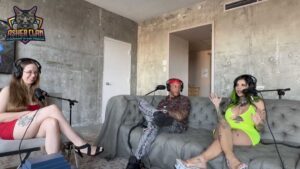 Asherclan Stream Xwifekaren And Jackie Hoff With Trucifer