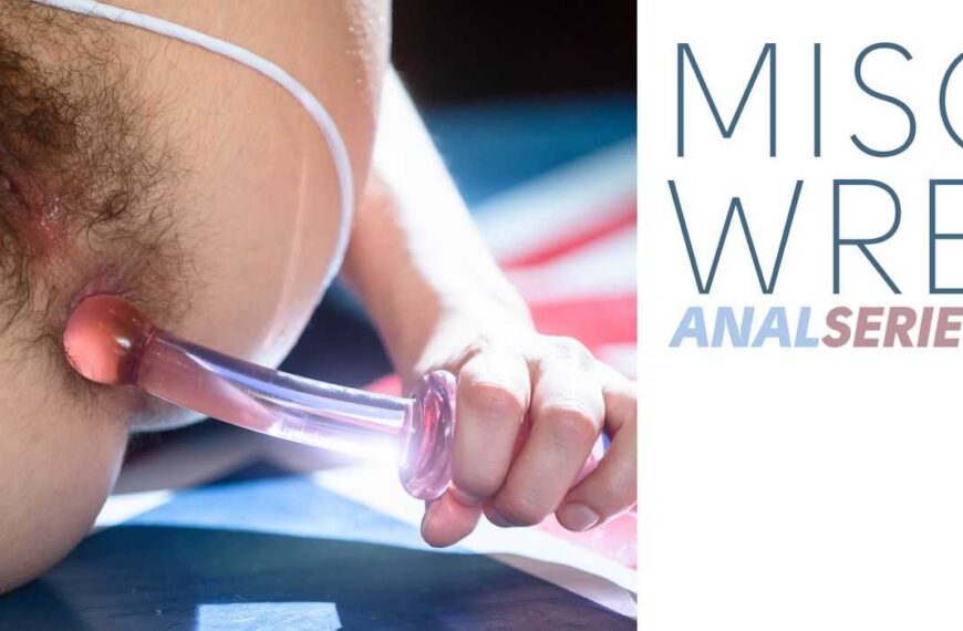 Mischa Wren Hairy Holes