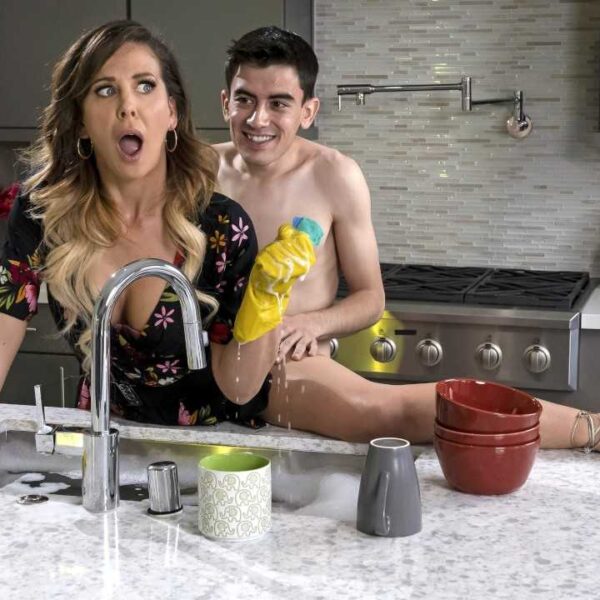 Best Of Zz Cherie Deville