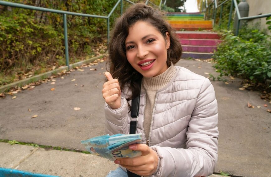 Big Dick Public Blowjob And Pov Sex