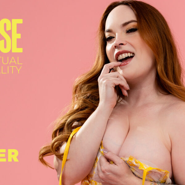 Up Close Vr With Summer Hart