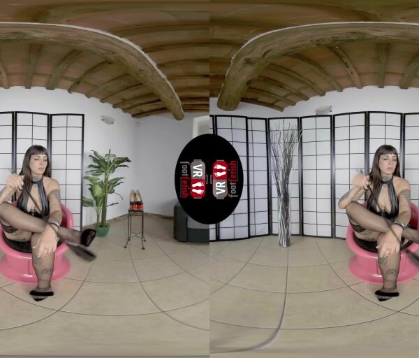 Tattooed Hottie Plays With Her Riding Crop And Feet