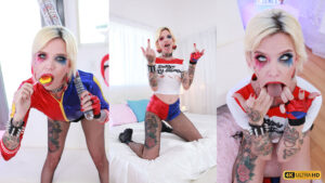 Kitt Jones is at Topwebmodels