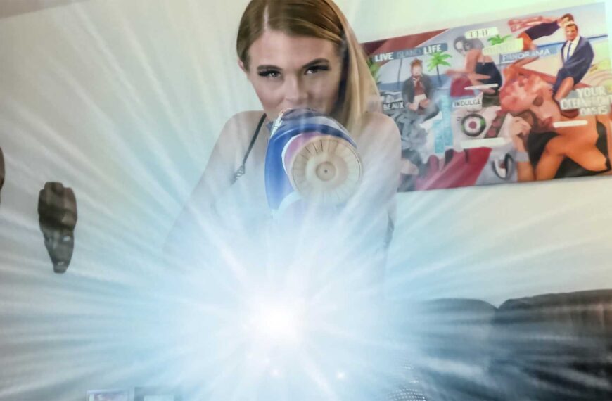 Giantess Shrinking A Home Intruder