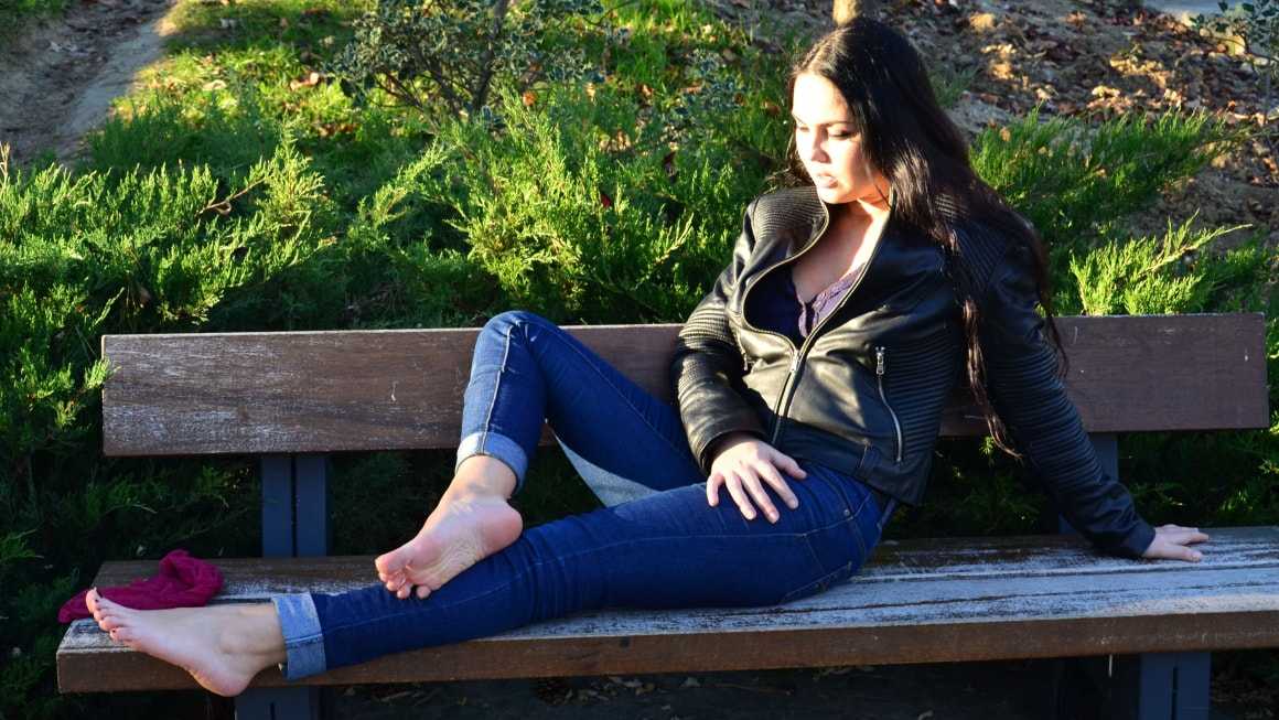 Flirty Diana Teasing You With Her Sexy Feet In The Park