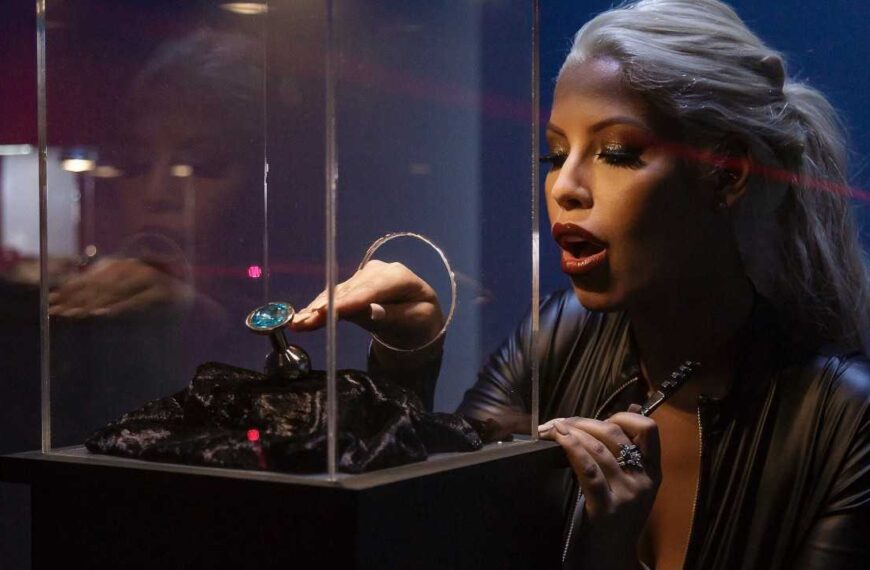 Skin Tight! The Best Of Latex