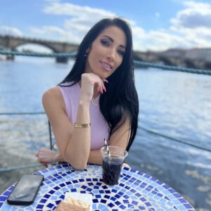 An Afternoon In Prague With Clea