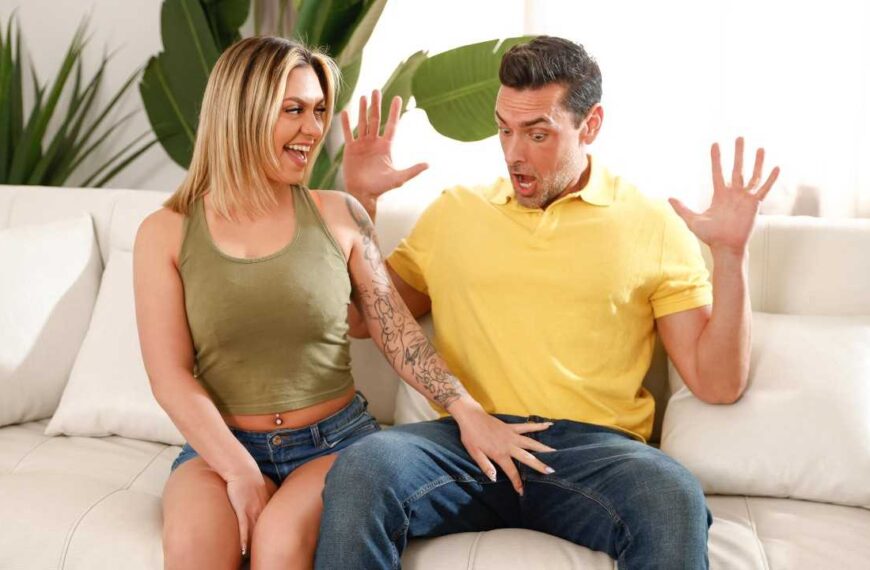 Tiny Cock Craving Babe Gets Pounded