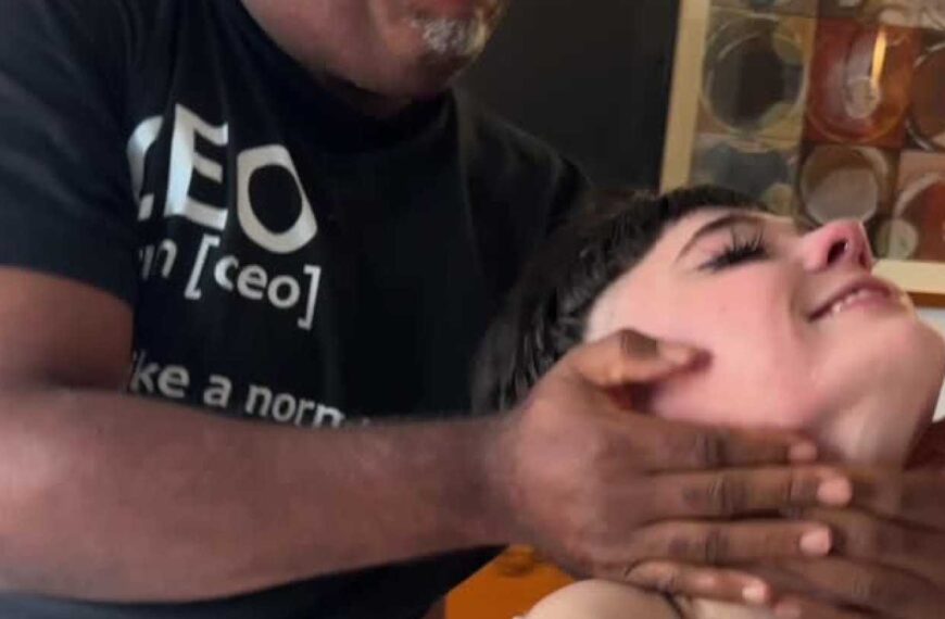 We Like To Fuck With An Audience Magenta Lexx And Mrflourish