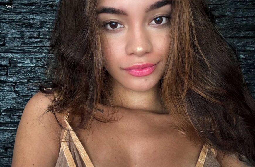 Selfie 4U Don't Forget Me