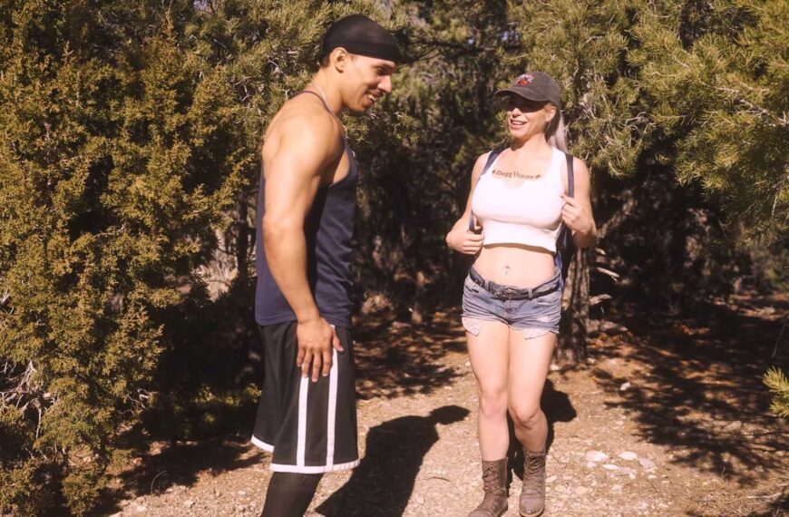 Cumming In The Great Outdoors