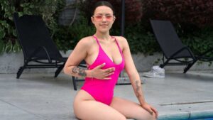 Hot Wet And Horny
