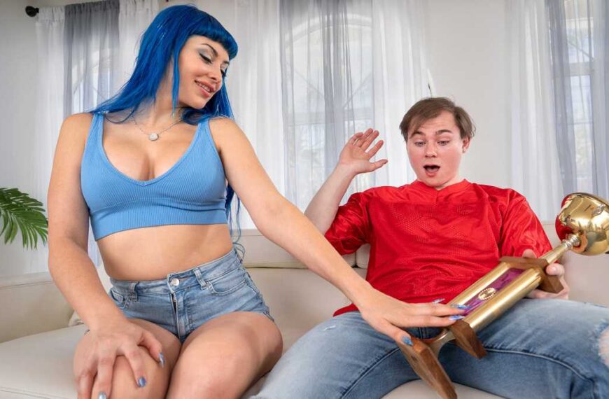 Stepsister's Hot Milkshake