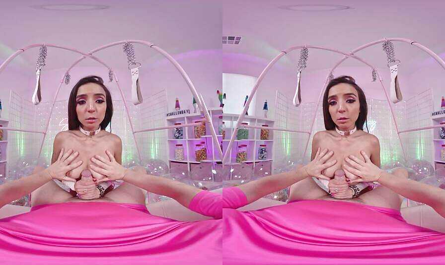 Sasha’s Creamy Ice Pleasure