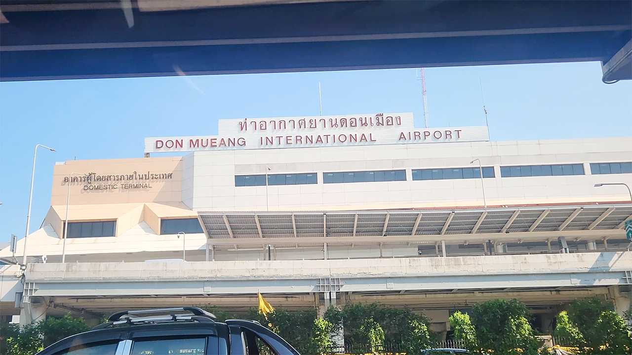 Don Mueang Taxi Ride Before Departure
