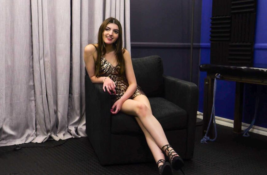 Gangbang Creampie 478 Interview With Julia James