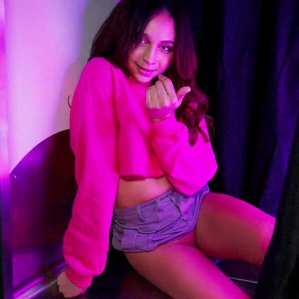 B Ball And Underboob