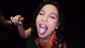 Satine Summers' Fifth Gloryhole