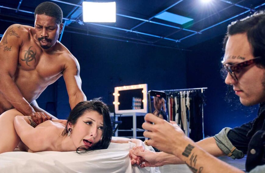 Kiki And Cindy Petite Wife Takes Every Inch While Partner Watches