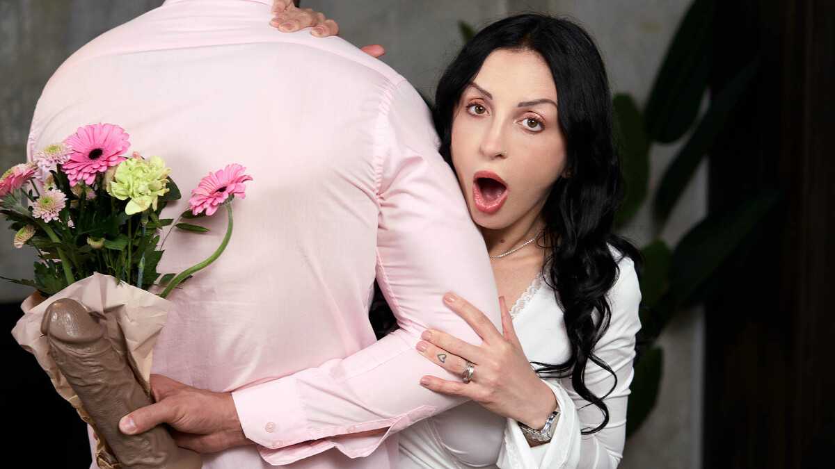 Milf's Ass Day
